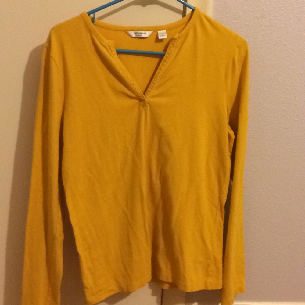 Yellow Liz Claiborne Ling Sleeve Top
